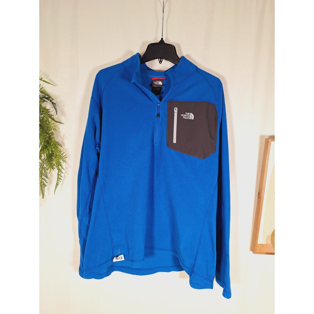 The North Face Men's 1/3" Zip Blue Pullover Sweater With Zipper Pocket
